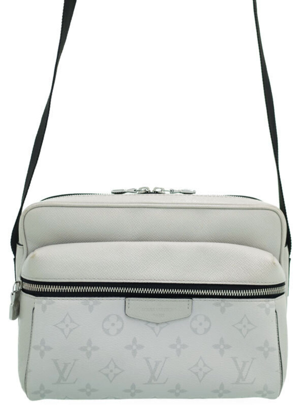 Louis Vuitton Taigarama Outdoor Messenger Shoulder Bag